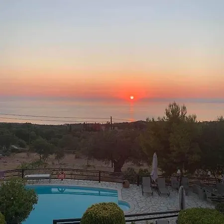 Poseidon Residences - Poolside Zante Nests Daire
