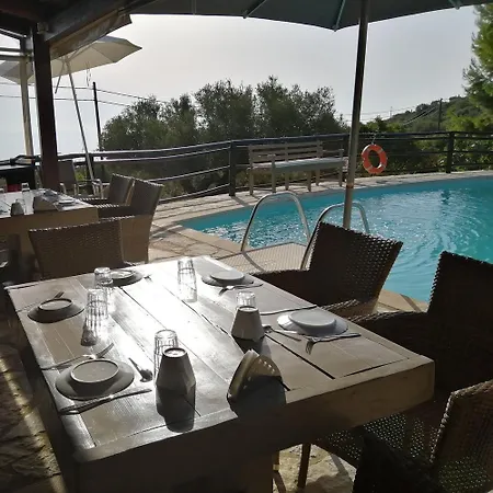 Daire Poseidon Residences - Poolside Zante Nests Skinária