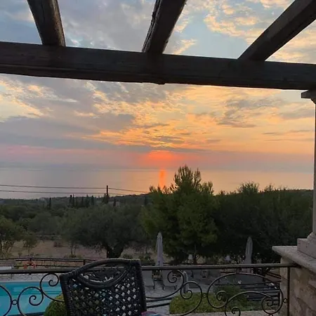 Poseidon Residences - Poolside Zante Nests